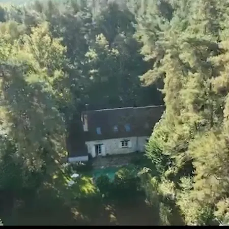 Rustic Forest House, Barbizon Tatil Evi *