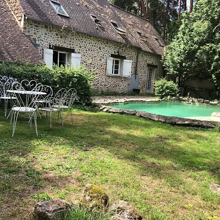 Tatil Evi Rustic Forest House, Barbizon